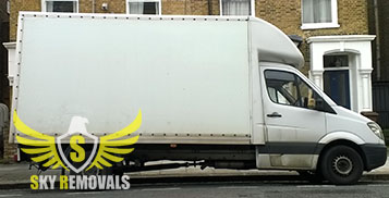 Book skilled movers in Wandsworth